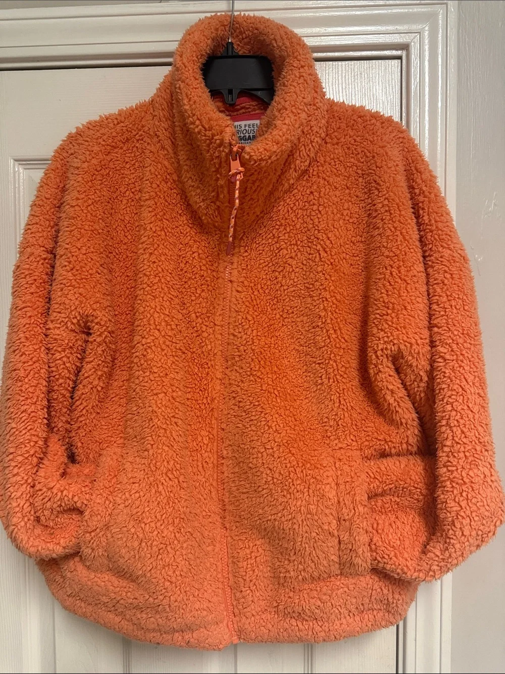 American Eagle. This Feels Seriously HUGGABLE Cozy Orange Sherpa Zip-Up Jacket - Picture 4 of 14